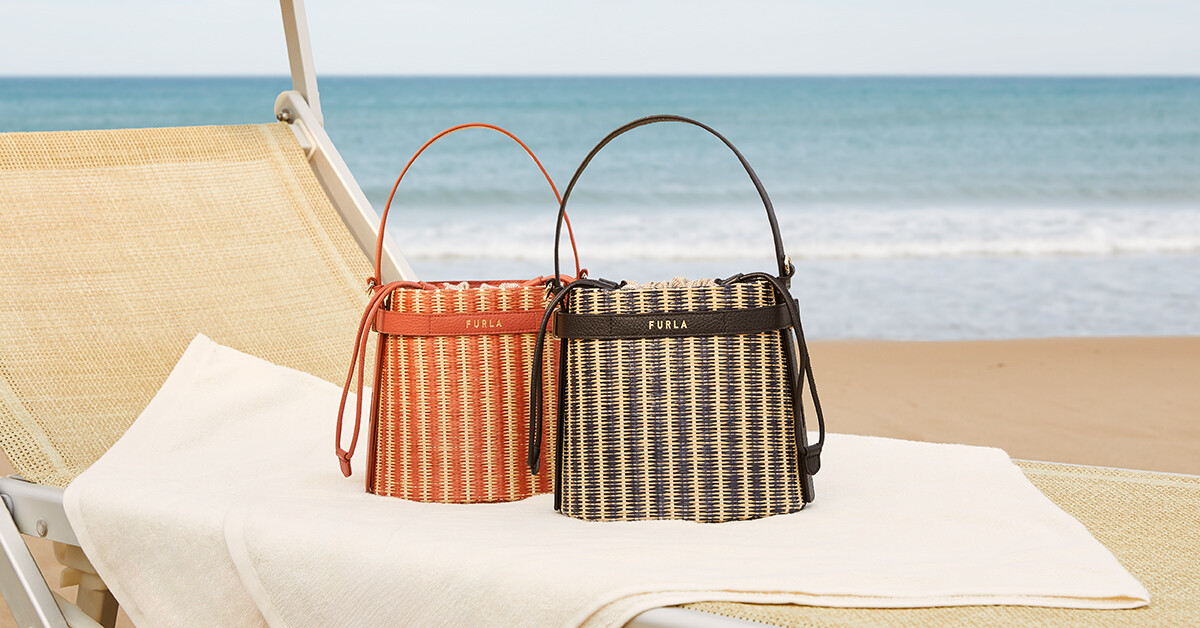 FURLA〉 SUMMER CAMPAIGN | ショップブログ | 東急百貨店 吉祥寺店