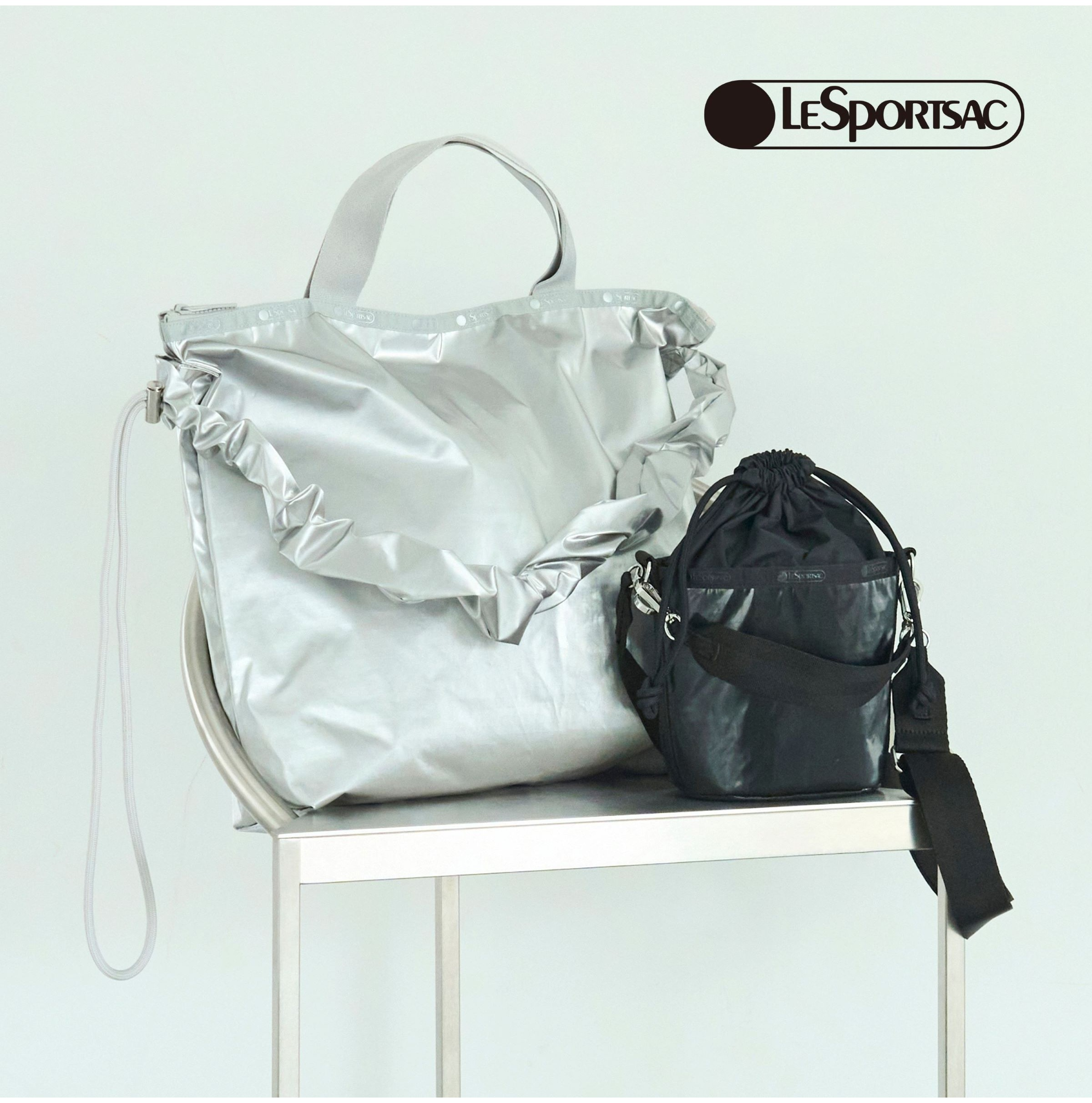 レスポートサック SM DRAWSTRING BUCKET ブラックシャイン パテント 