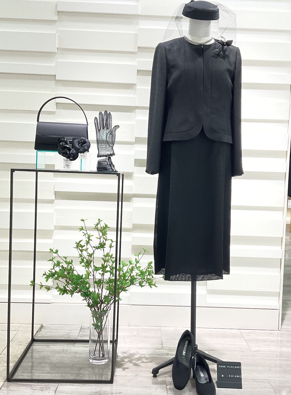 ◎当日発送可【新品】東京ソワール　ソワールドルチェリュクス　セレモニー　11号 東京ソワールアウトレットオンラインストア ◎当日発送可【新品】東京