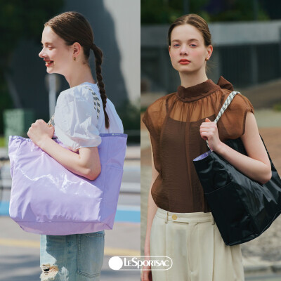 リバーシブルで使える！2Way Tote Collection