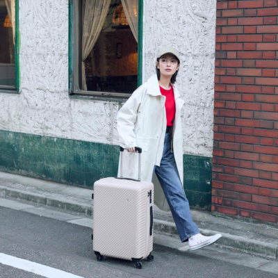 女性社員が開発したスーツケース！